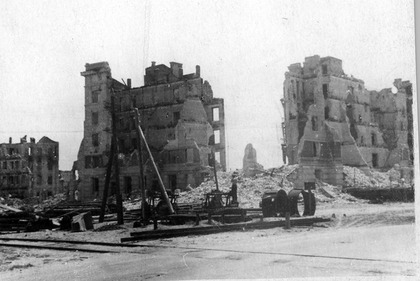 File:Destoyed Buildings in Stalingrad, 1942 (20).jpg