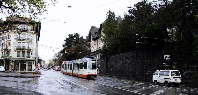 File:Geneva tram 2.jpg