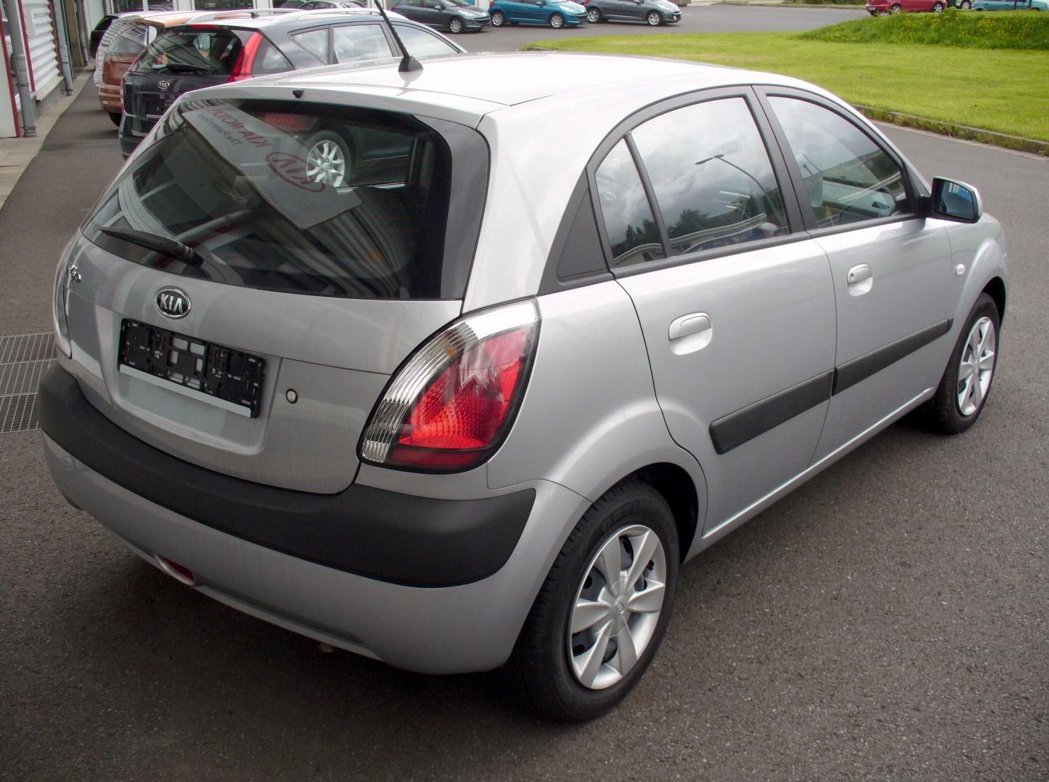 Kia Rio - Wikipedia