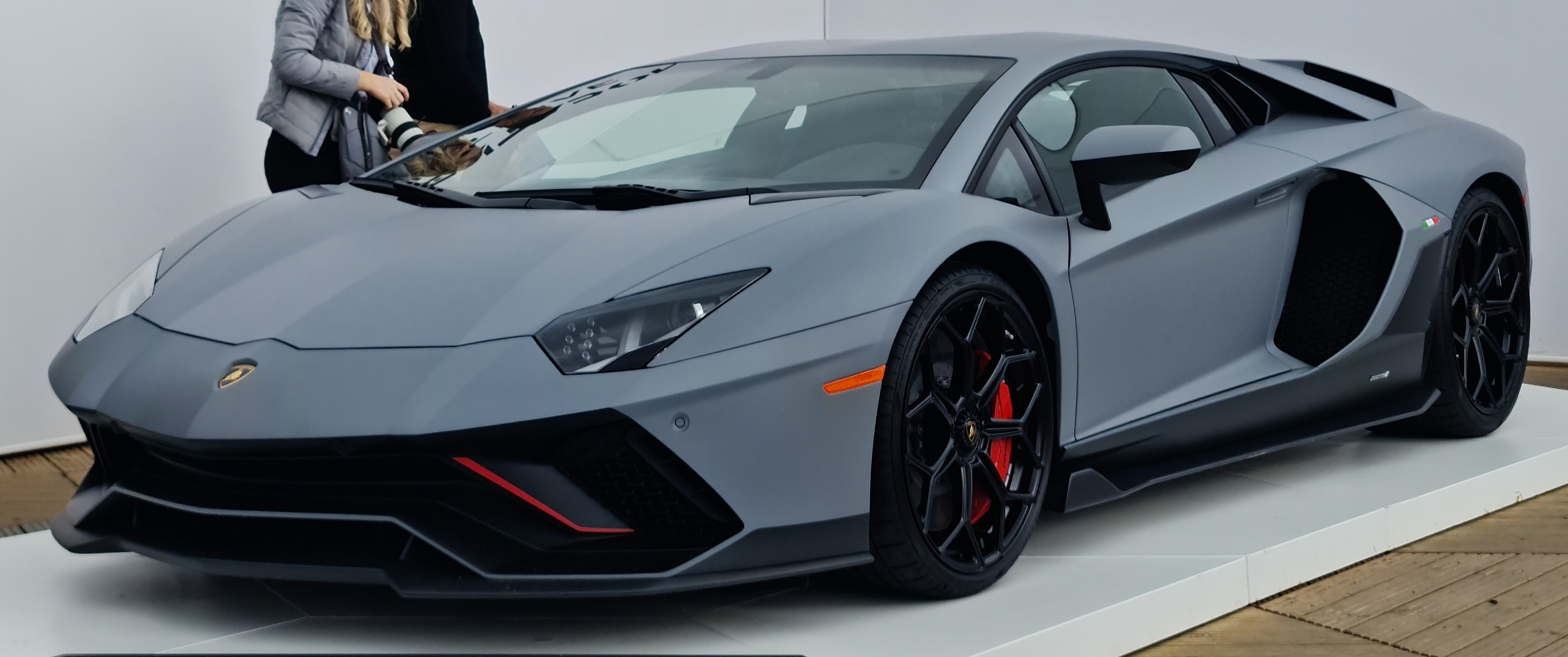 Lamborghini Aventador lp780