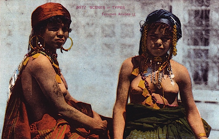 File:Levy & Fils - 6577 - Femmes arabes.jpg