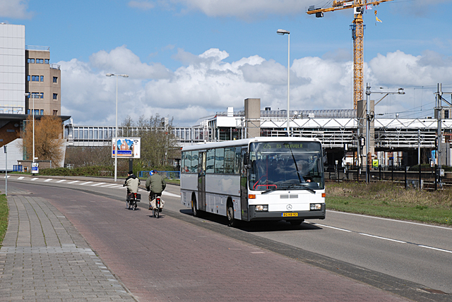 File:Mercedes Benz O408.jpg