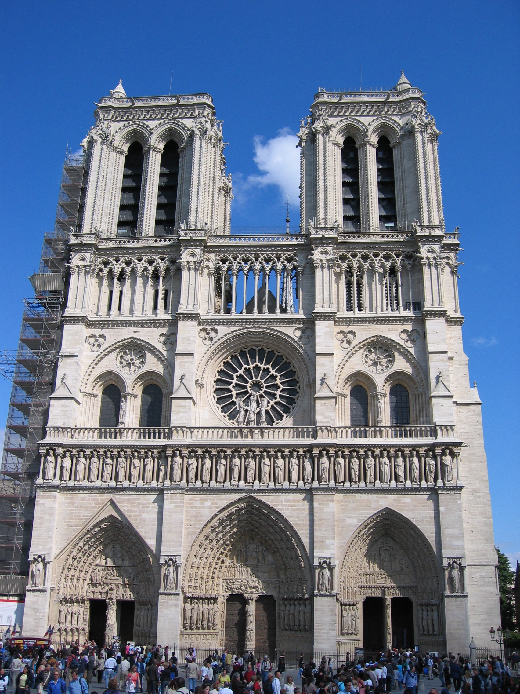 Architecture of cathedrals and great churches