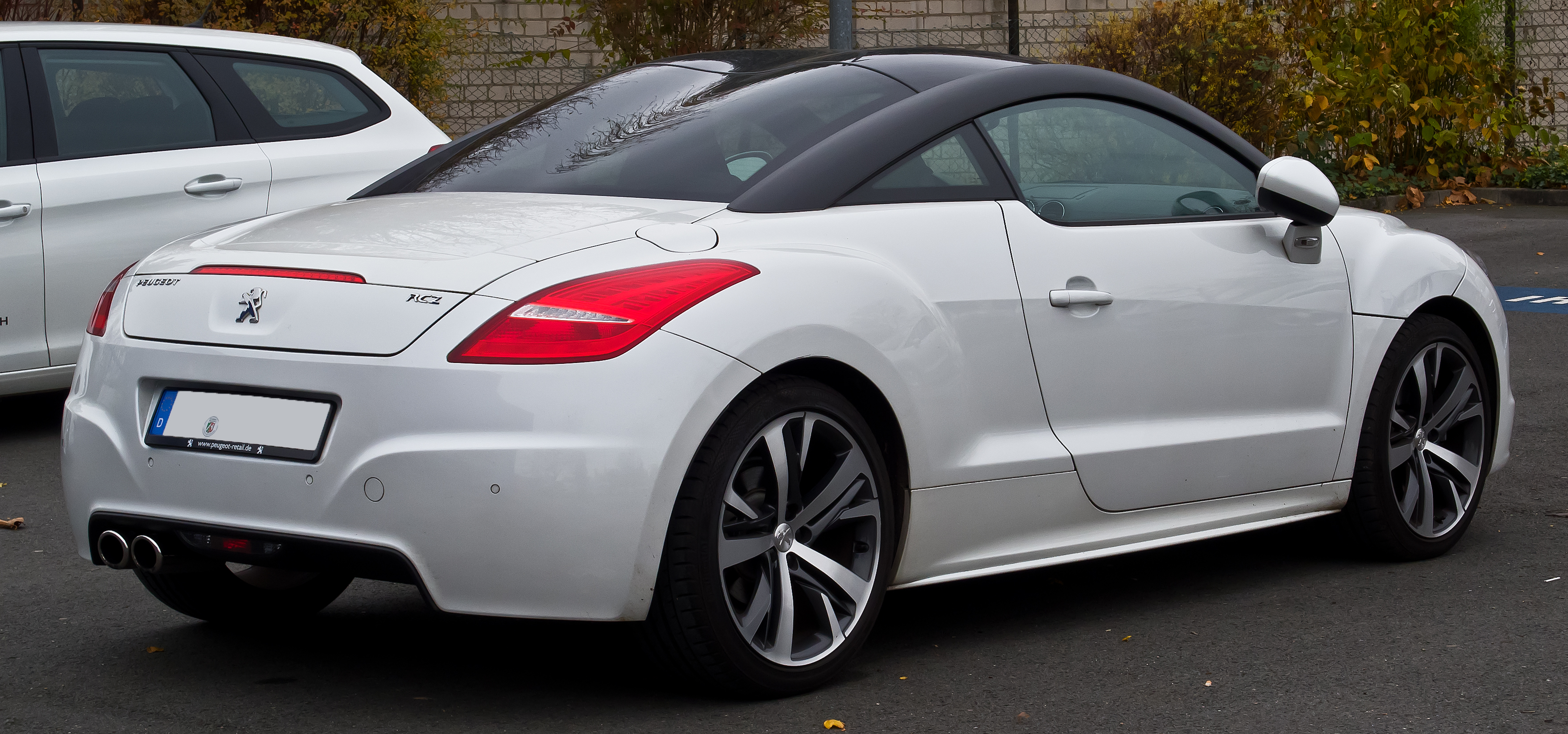 File:Peugeot RCZ (Facelift) – Heckansicht, 7. Dezember 2014