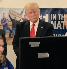 File:Trump Kirkwood Community College (01) (cropped).jpg