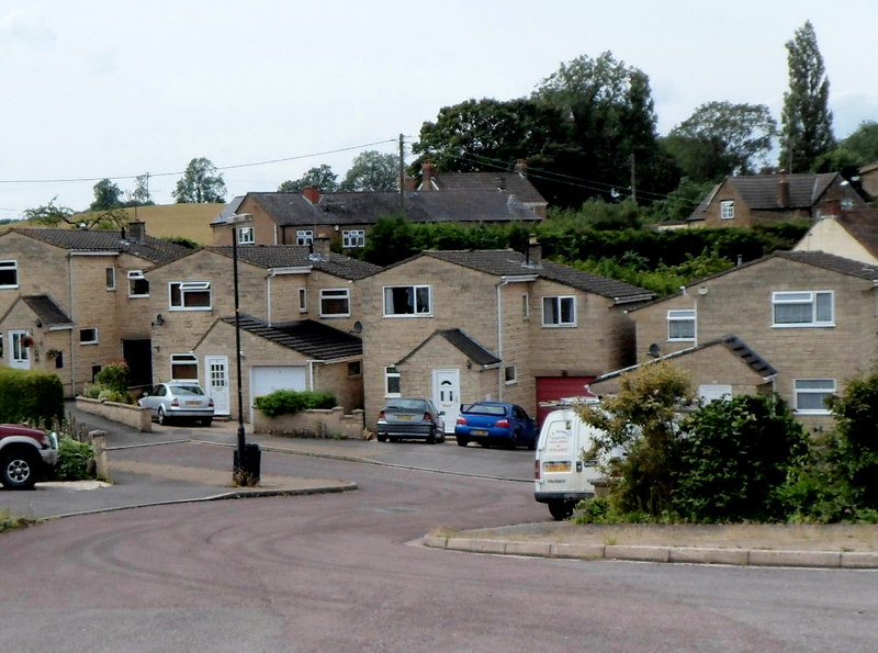 Yew Tree Close, Cam - geograph.org.uk - 3773160