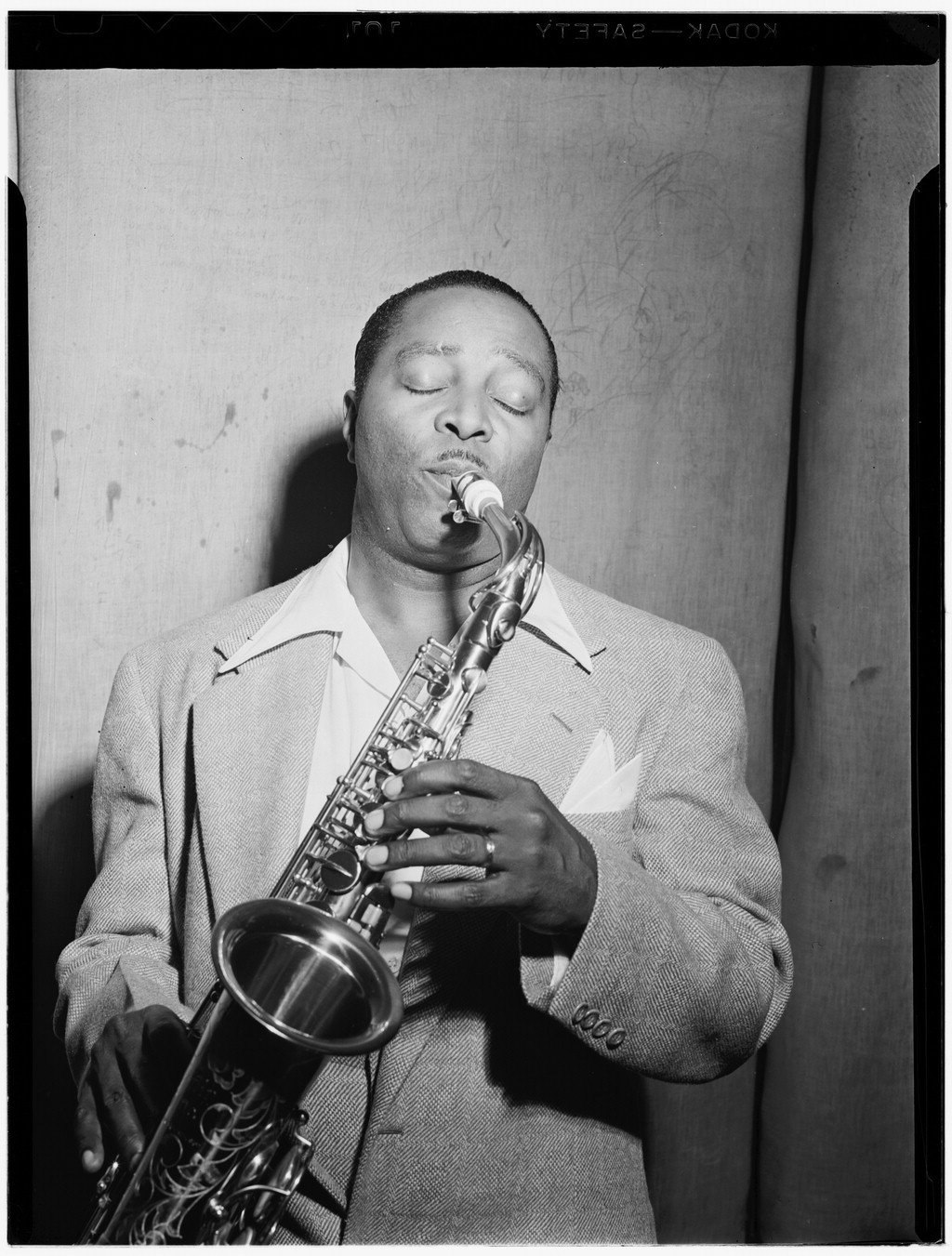 Louis Jordan - Wikipedia