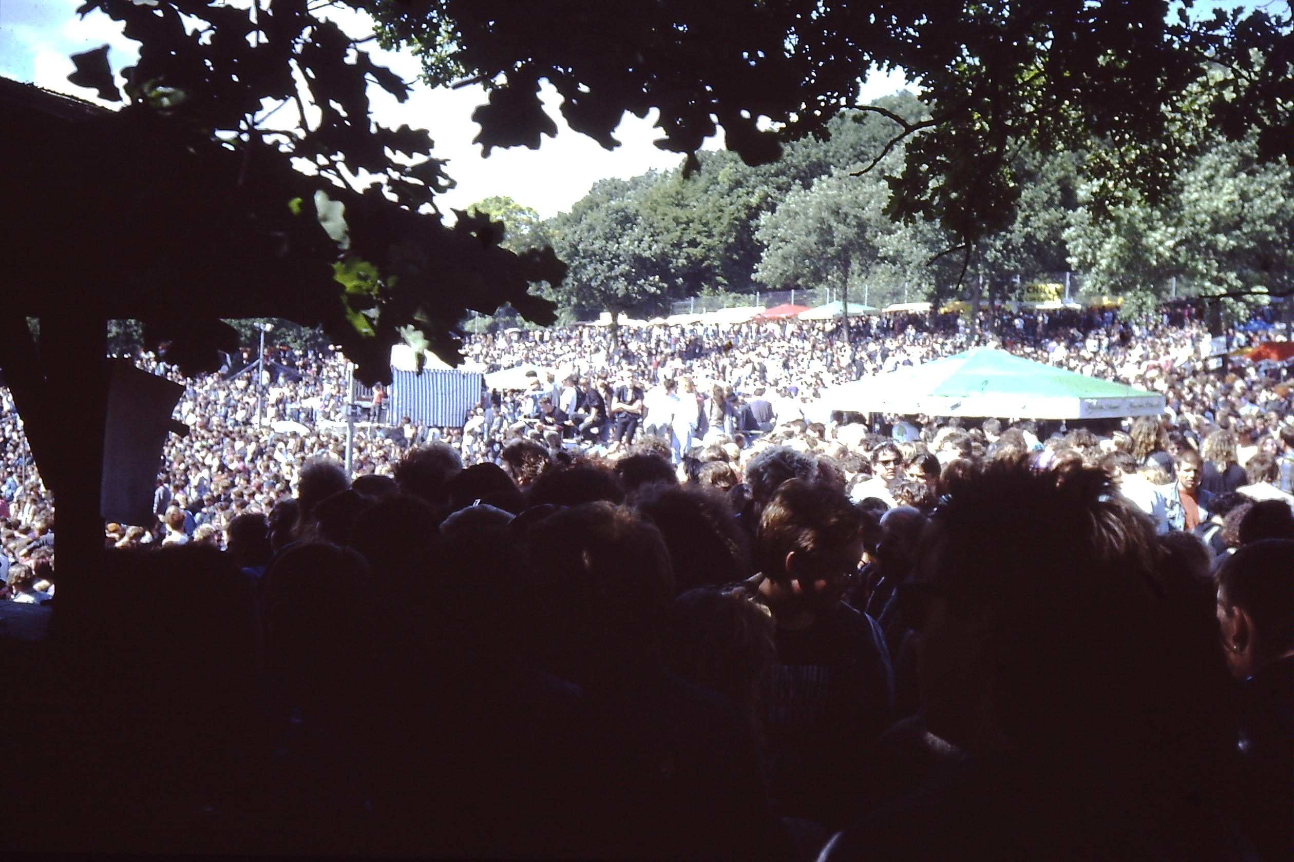 File:008 Bizarre Festival, 23. Juni 1990, St. Goarshausen,  -  Wikimedia Commons