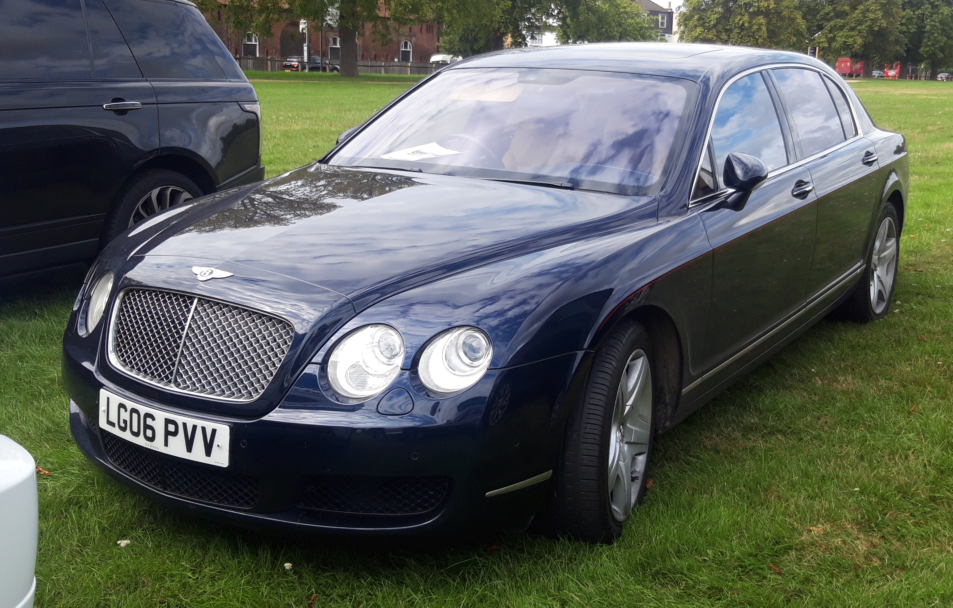 Bentley Flying Spur авария