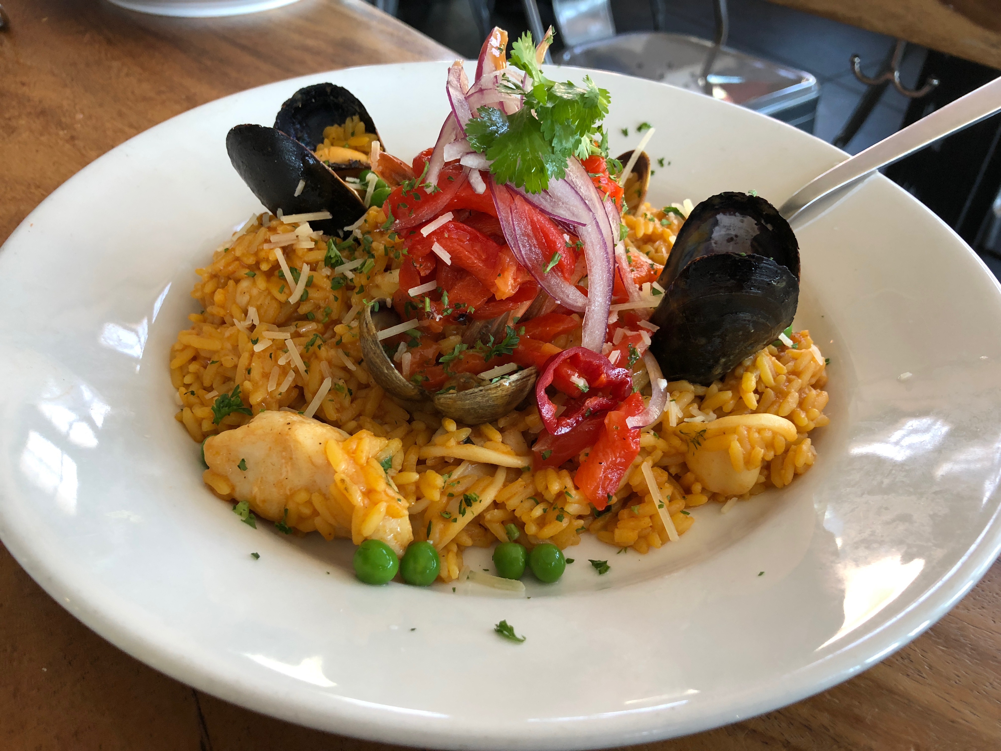 File:Arroz con Mariscos at Limon in  - Wikimedia Commons