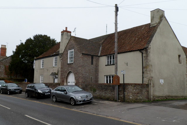 File:Christ the King church hall, Thornbury - geograph.org.uk - 3405476.jpg