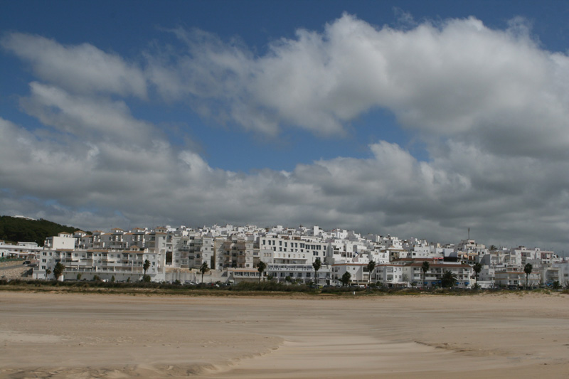 File:Conil de la Frontera - 001 (30671293586).jpg - Wikimedia Commons