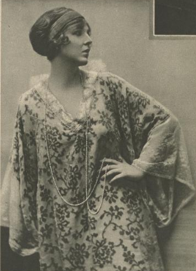 File:Diana Cooper - Feb 1921 (02).png