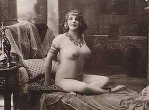 Vintage Nude Photos