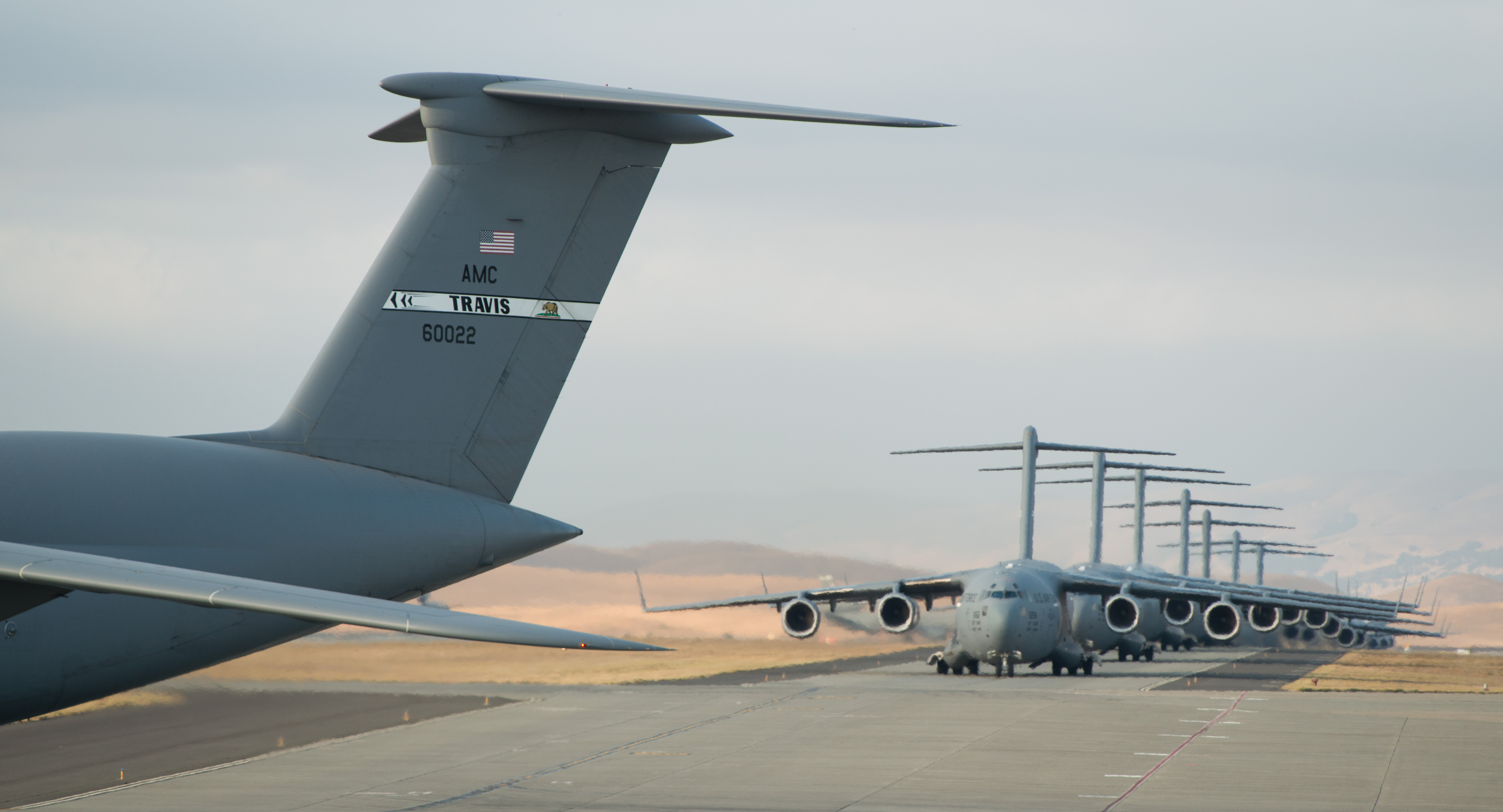 File Freedom Launch At Travis Afb F Pz859 045 Jpg Wikimedia Commons