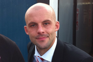 <span class="mw-page-title-main">David Hunt (footballer, born 1982)</span> English footballer