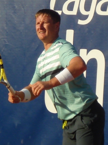 File:Kafelnikov Lagardere 2009 (cropped).jpg