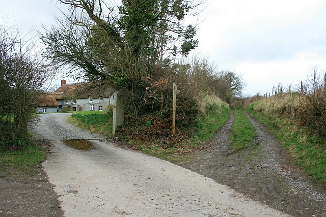 File:Lambert, near Crockernwell - geograph.org.uk - 1247575.jpg