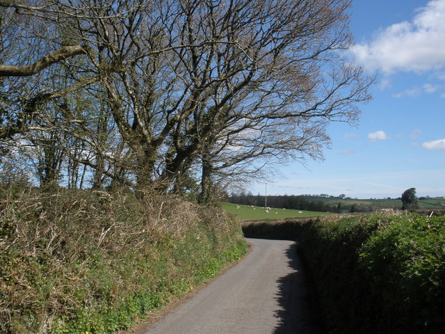 File:Minor road, to Drewsteignton - geograph.org.uk - 1248640.jpg