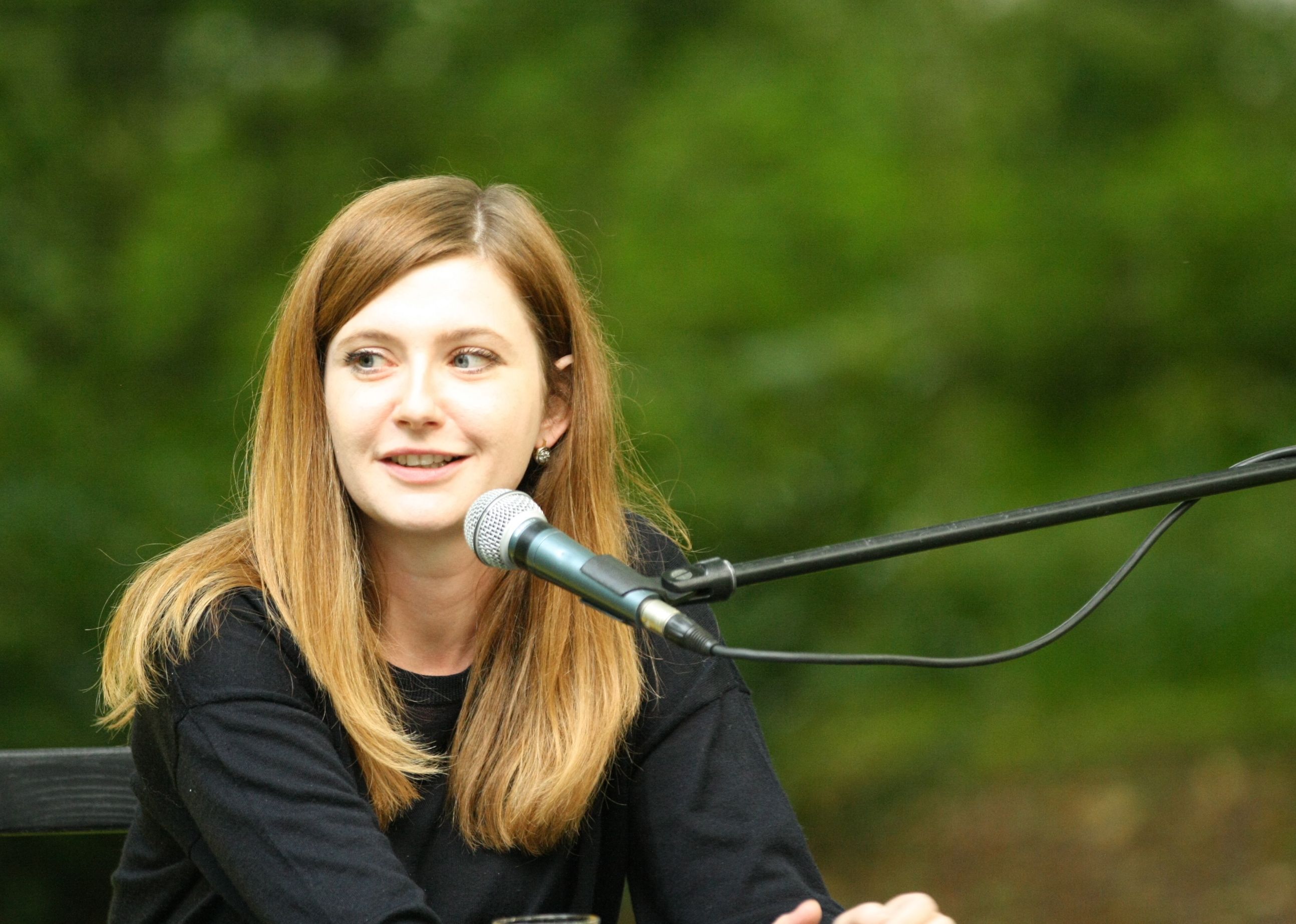 Olga Grjasnowa stellt auf dem [[Erlanger Poetenfest