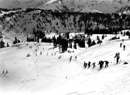 File:Skiers and ski lodge, probably Mount Hood (1734873730).jpg