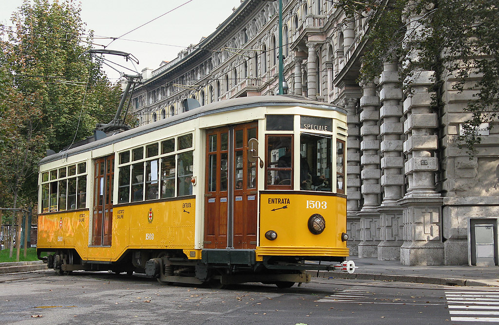 Tram - Wikipedia