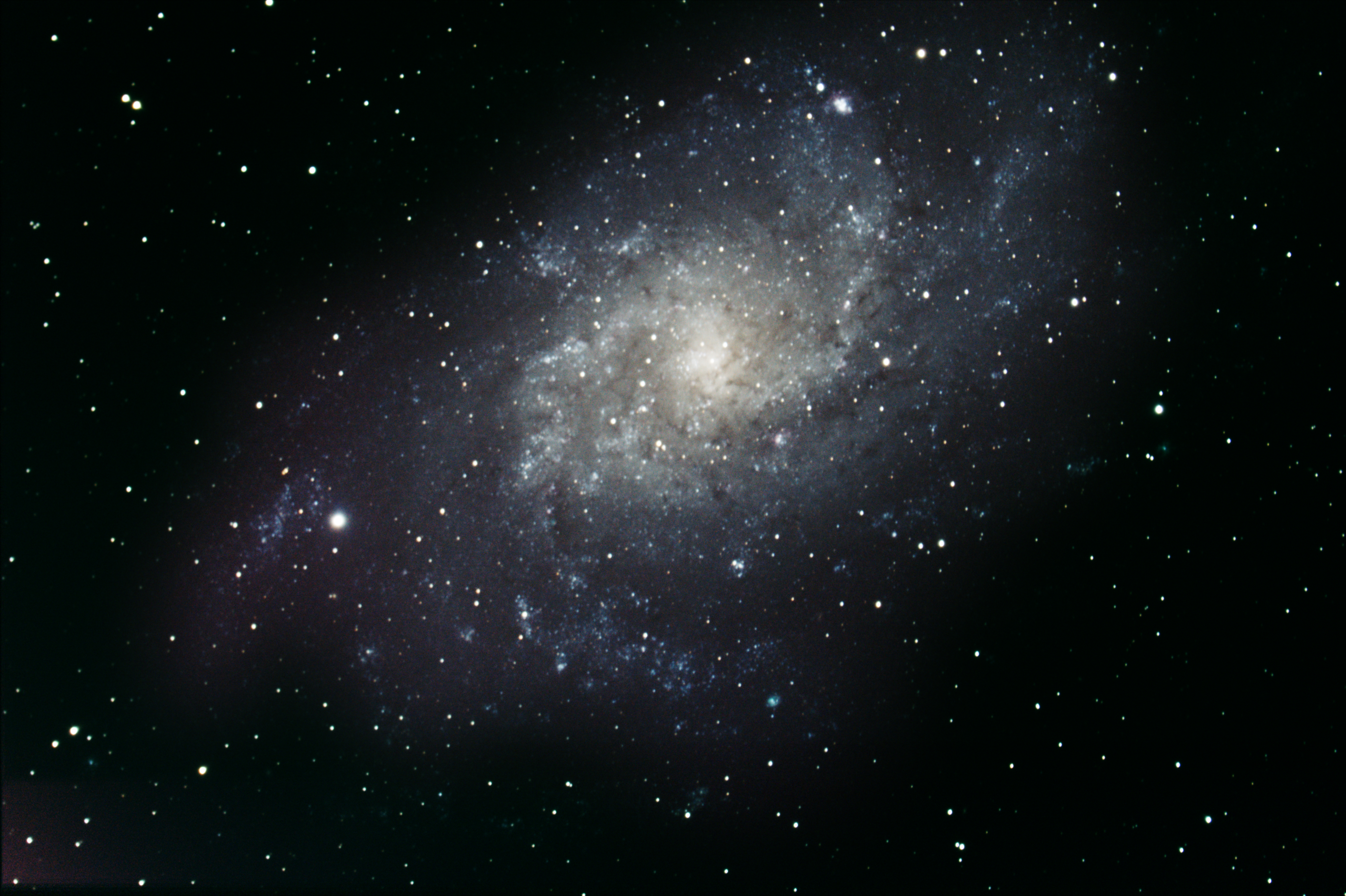 Через какие созвездия проходит млечный путь. Триангулум Галактика. Созвездия Галактики Млечный путь. Галактика Мессье 33. Галактика треугольника.