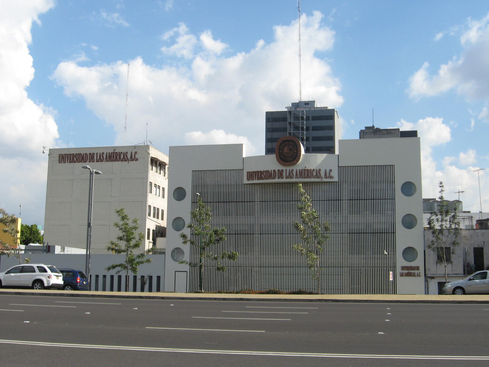 Universidad de las Américas, . - Wikipedia