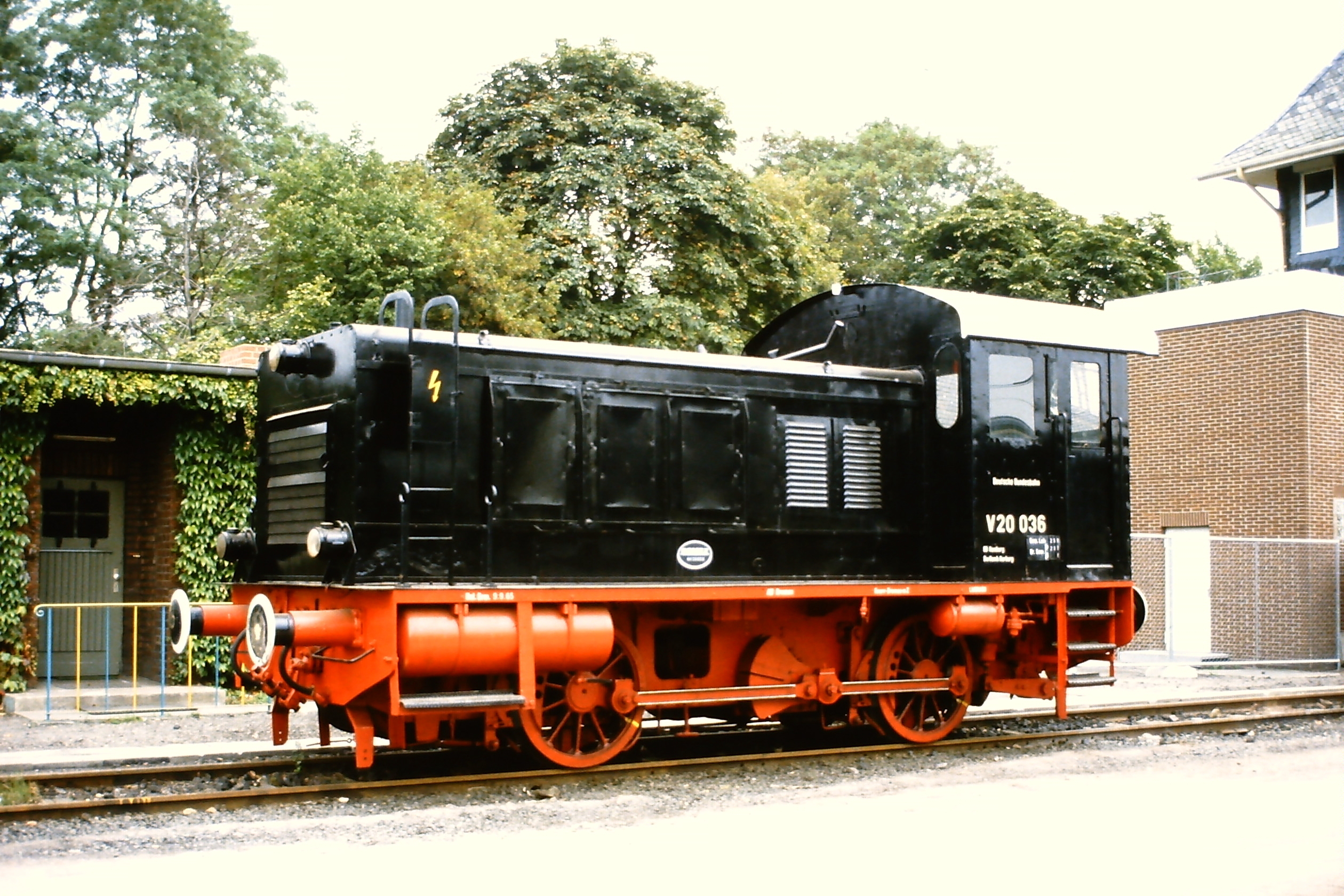 V 20. Wehrmachtslokomotive v188. Wehrmachtslokomotive WR 360. V DB.