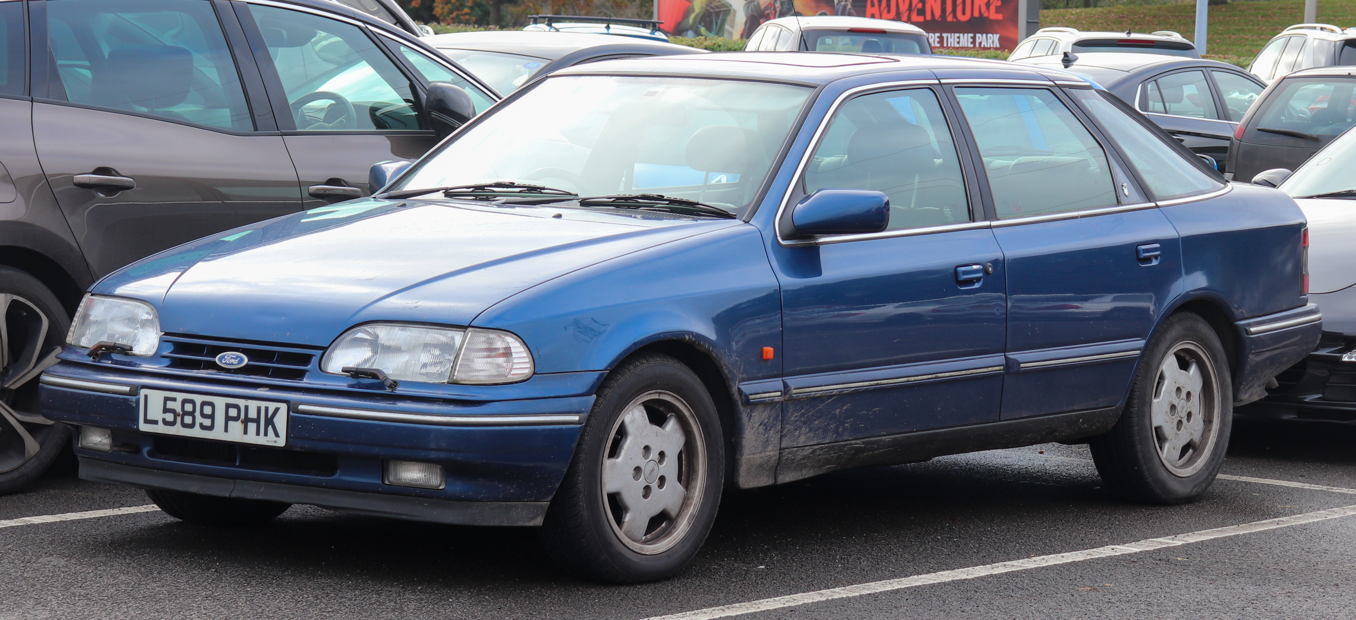 File 1994 Ford Granada Ghia Diesel Turbo 2 5 Front Jpg Wikimedia Commons