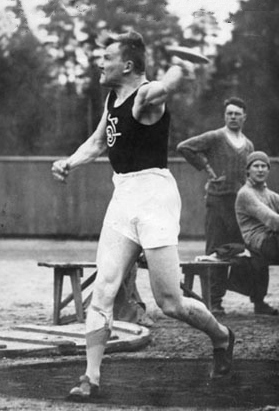 <span class="mw-page-title-main">Antero Kivi</span> Finnish discus thrower