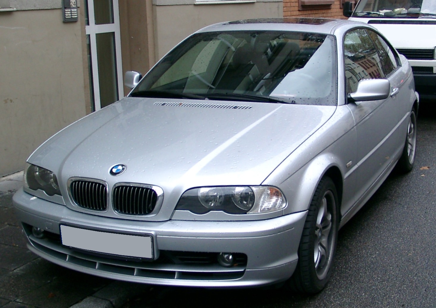 File:BMW E46 front 20071114.jpg - Wikimedia Commons