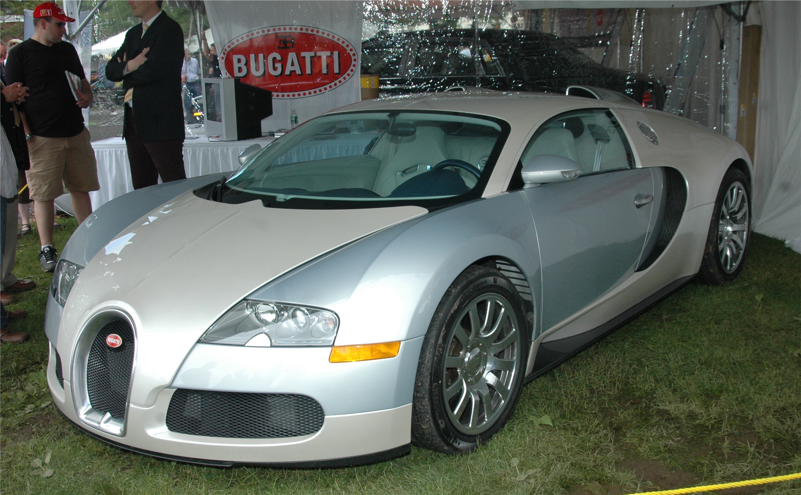 Bugatti Veyron - Wikipedia