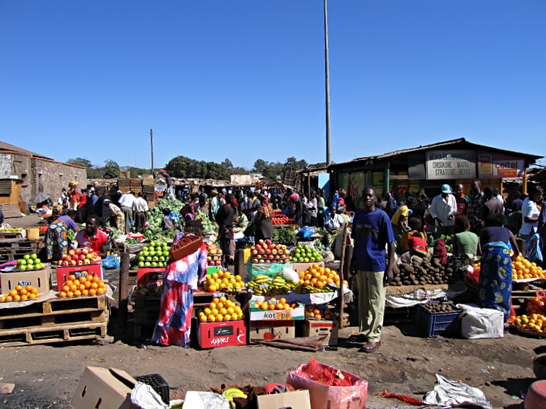 File:Chisokone Market Kitwe.jpg