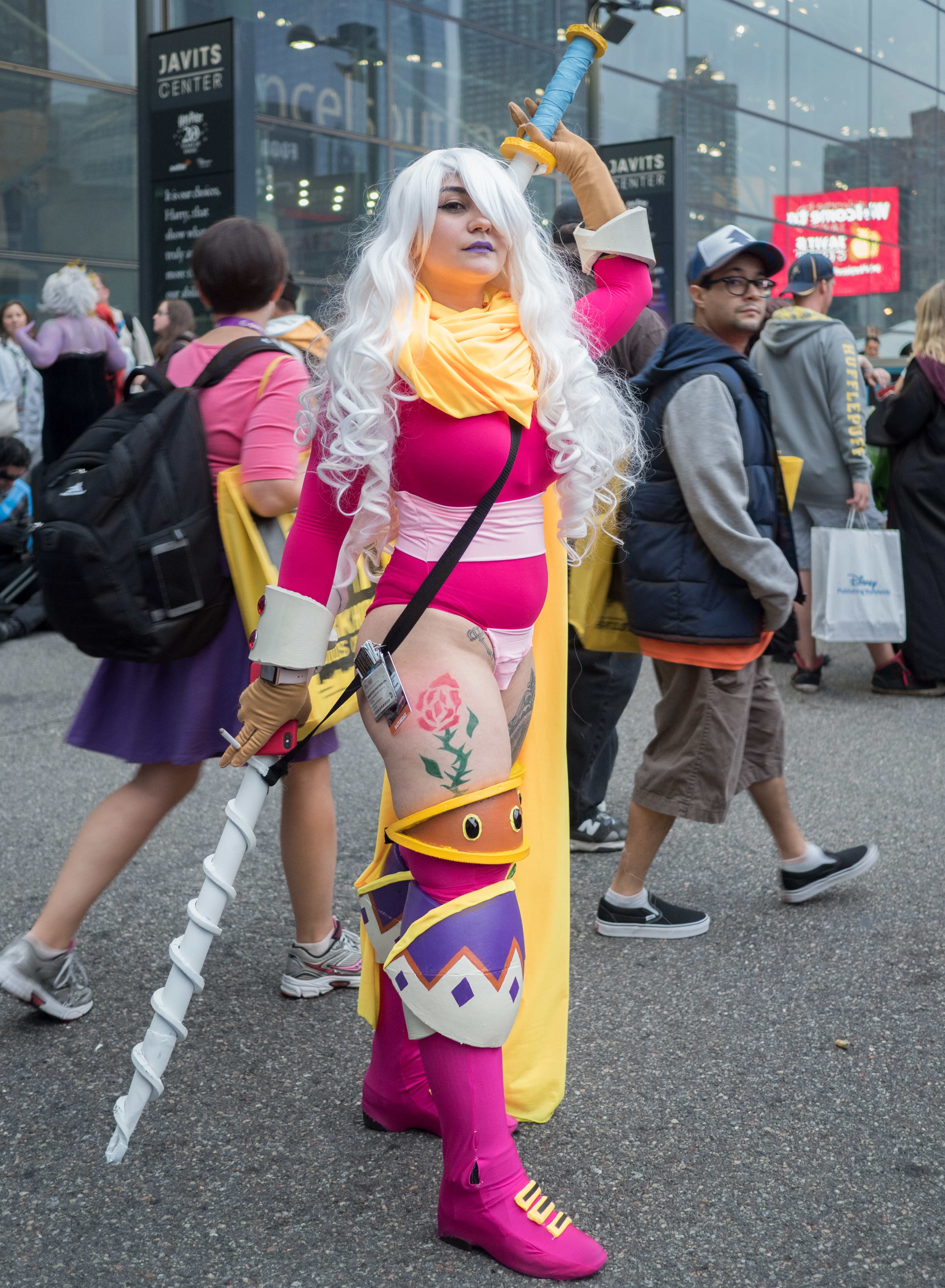 File:Cosplay at NYCC (60614).jpg - Wikimedia Commons
