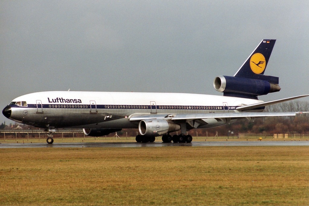 File:McDonnell Douglas DC-10-30, Lufthansa AN0199472.jpg