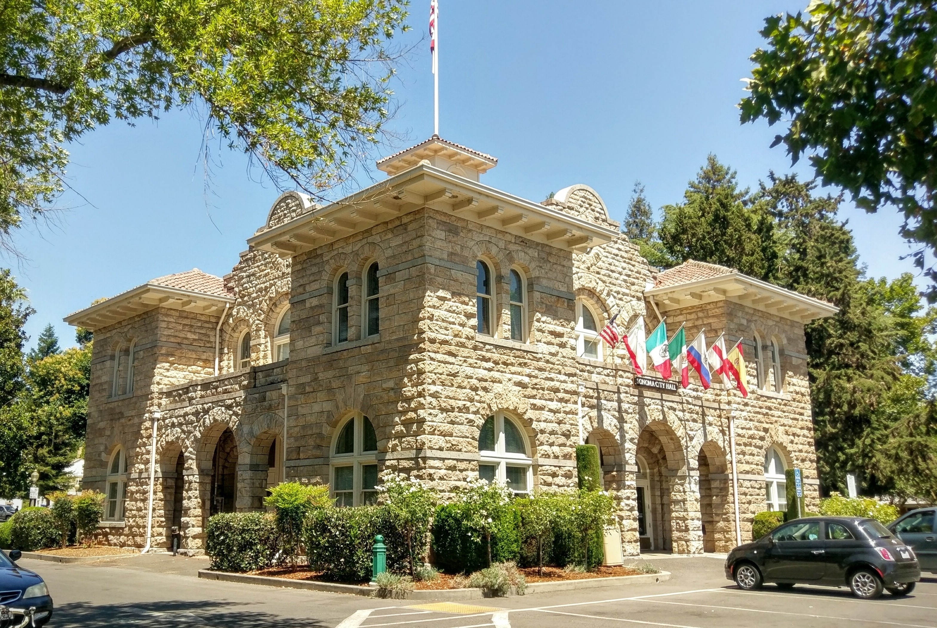 A historical look at Sonoma County women's organizations, 1900 and