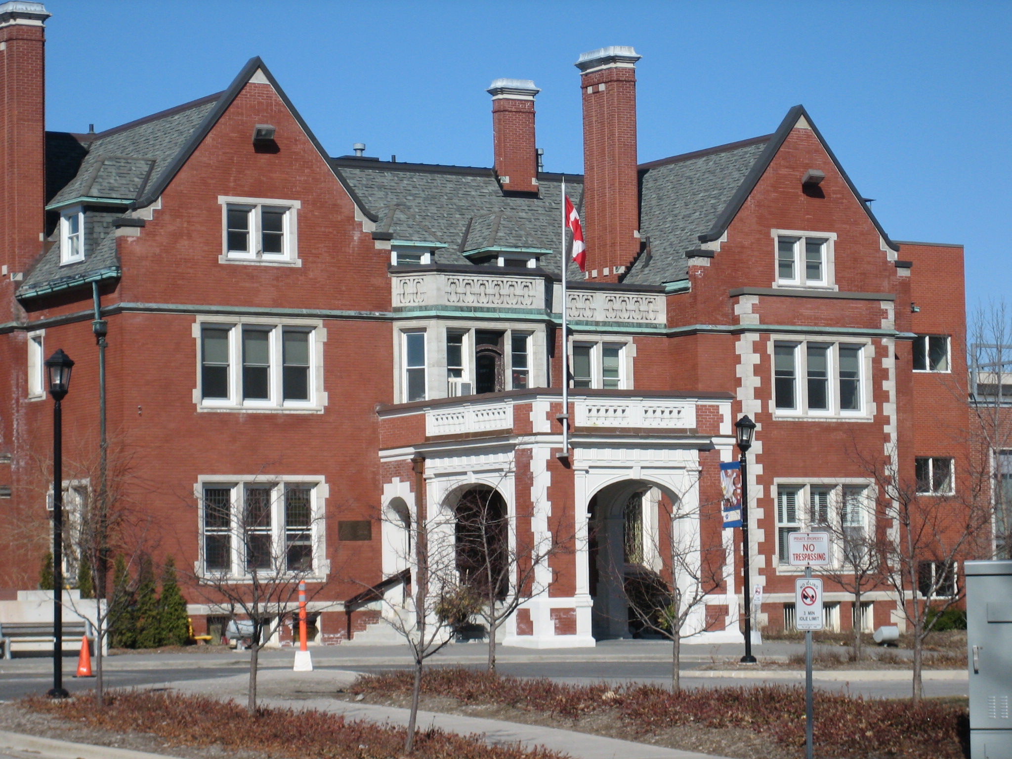 File:Toronto French School.JPG - Wikimedia Commons