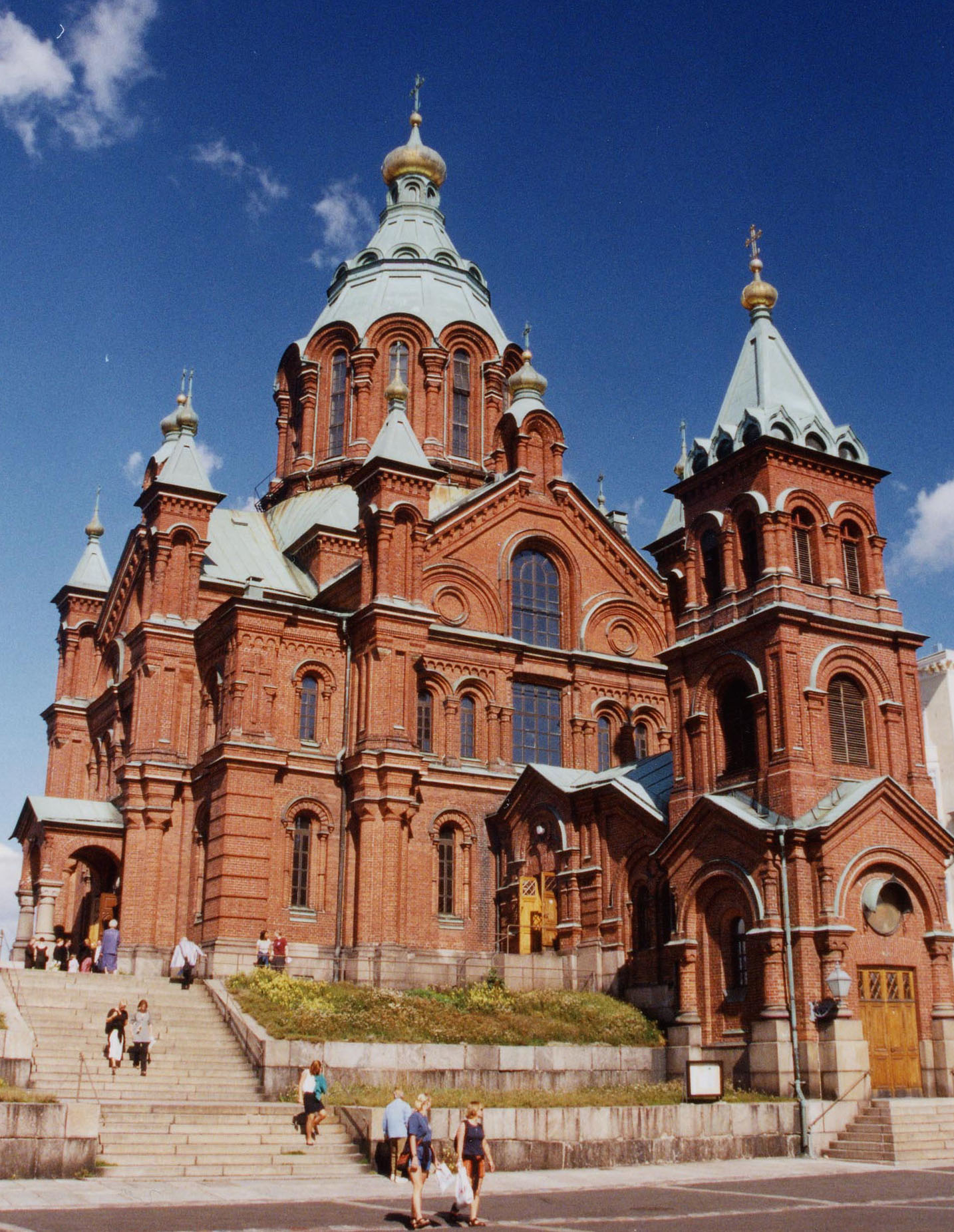 Die 1869 geweihte Mariä-Entschlafens-Kathedrale in Helsinki ist das größte orthodoxe Sakralgebäude in der westlichen Welt.