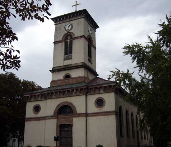 File:Église de Saint-Louis (Haut-Rhin).jpg