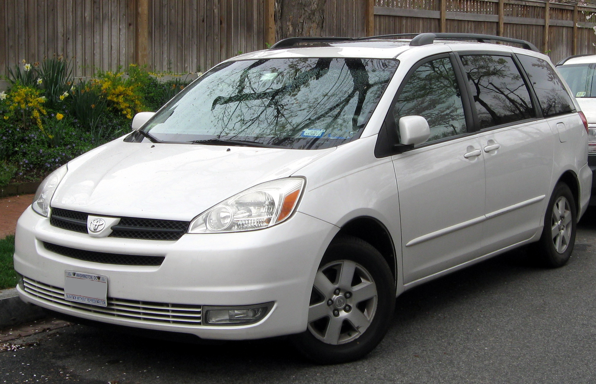 when will toyota sienna be redesigned #4