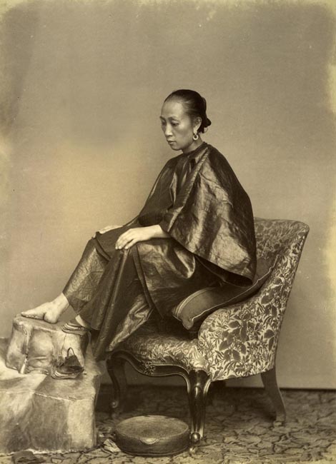 Foot binding - Wikipedia