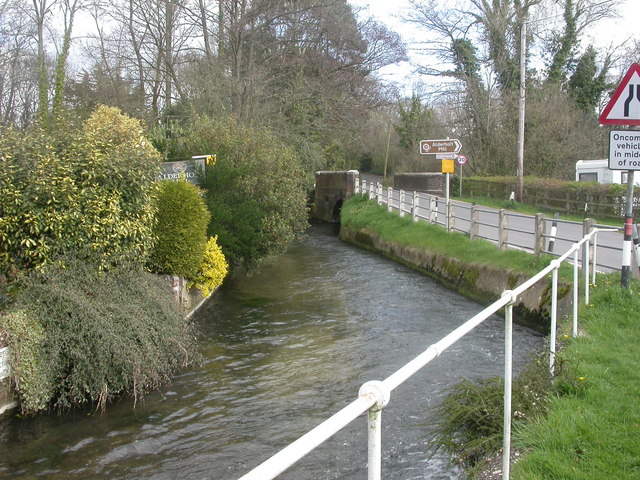 File:Alderholt, mill stream - geograph.org.uk - 1245610.jpg