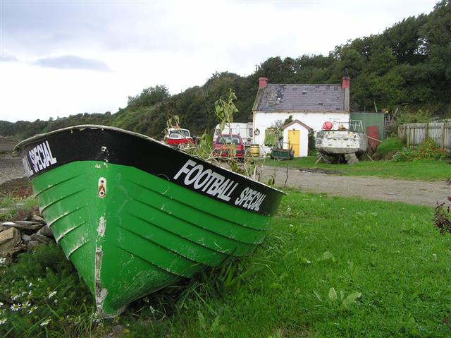 File:Boat, Inch Island - geograph.org.uk - 967544.jpg