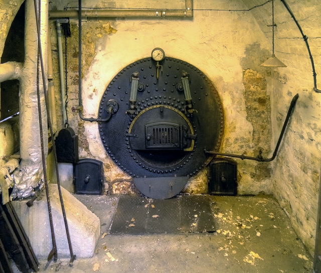 File:Boiler Hearth, Stott Park Bobbin Mill - geograph.org.uk - 3998030.jpg