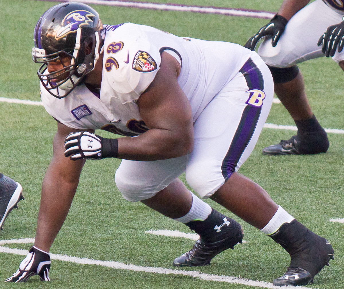 Baltimore Ravens defensive tackle Brandon Williams (98) warms up prior to  an NFL preseason football game against the New Orleans Saints, Saturday,  Aug. 14, 2021, in Baltimore. (AP Photo/Nick Wass Stock Photo - Alamy