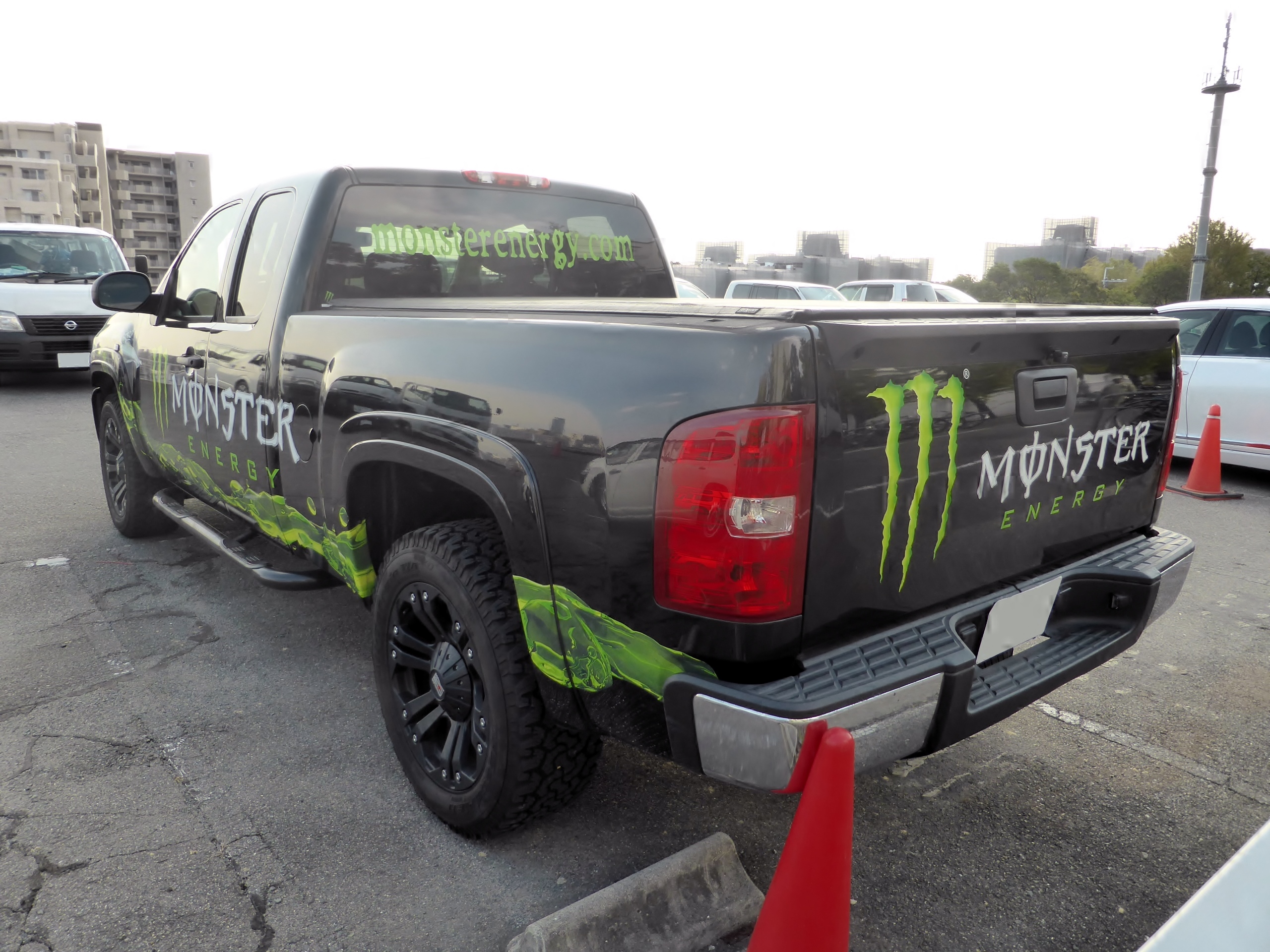File:Monster Energy Monster Truck.jpg - Wikimedia Commons
