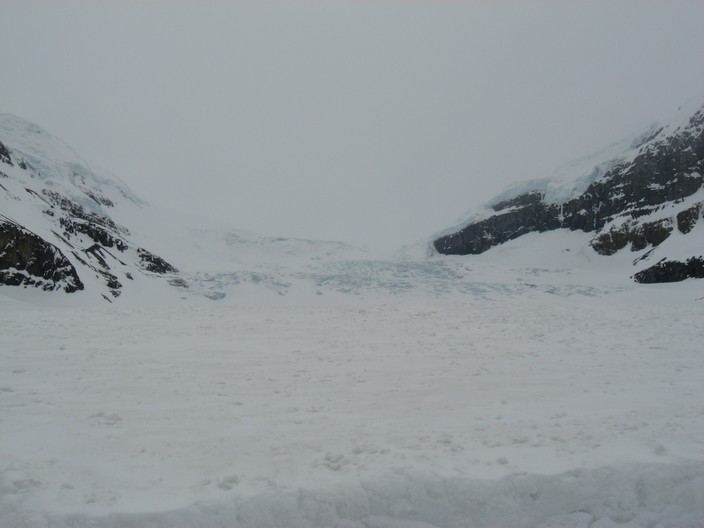 File:Columbia Icefield.jpg