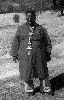 <span class="mw-page-title-main">Vusamazulu Credo Mutwa</span> South African traditional healer (1921–2020)