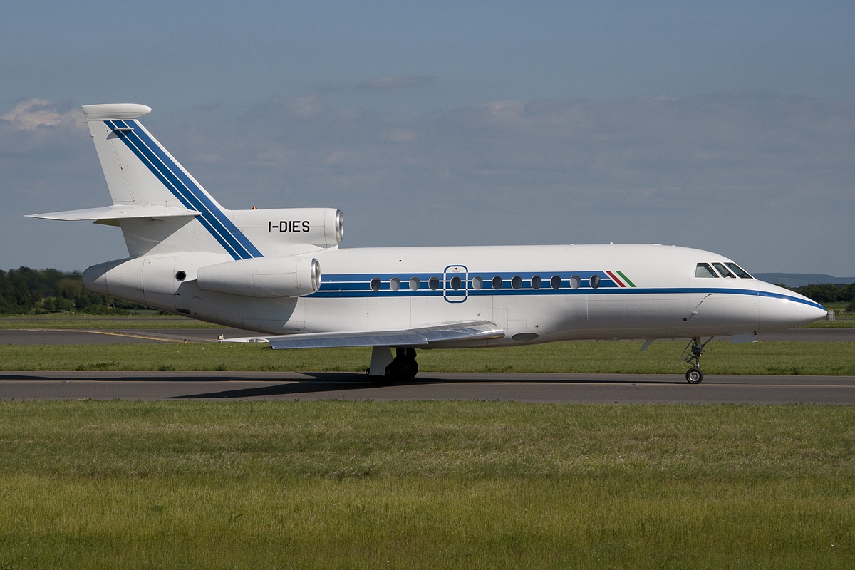 File Dassault Falcon 900 Compagnia Aeronautica Italiana CAI